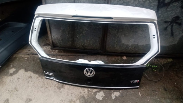Tampa da Mala VW Up Tsi