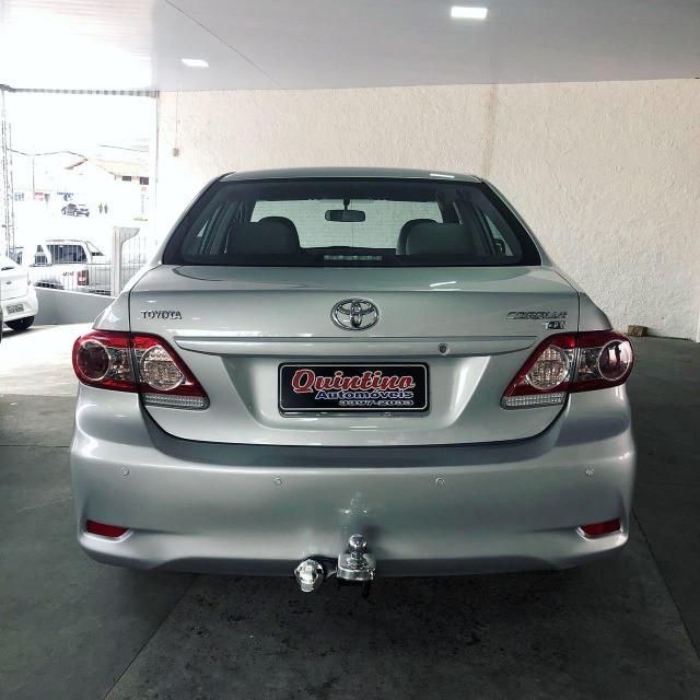 Toyota Corolla GLI 1.8 Automatico 2014 - Foto 5
