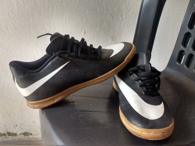 olx tenis de futsal