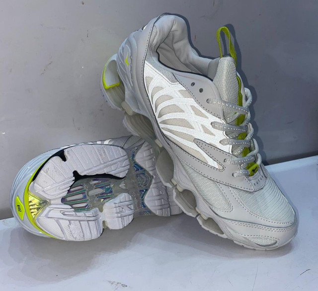 mizuno wave prophecy 8 futur