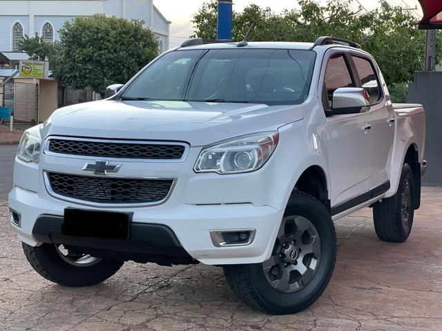 S10 LTZ 2014 4X2 DIESEL ZERADA !!!