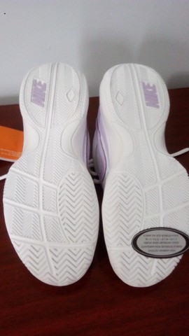 tênis couro nike court lite 2 lilás