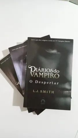 Livro - Diários Do Vampiro - O Despertar - Seminovo