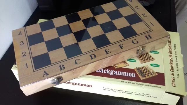 Chess and Backgammon jogo de xadrez