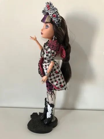 Bonecas Ever After High sucata - Escorrega o Preço