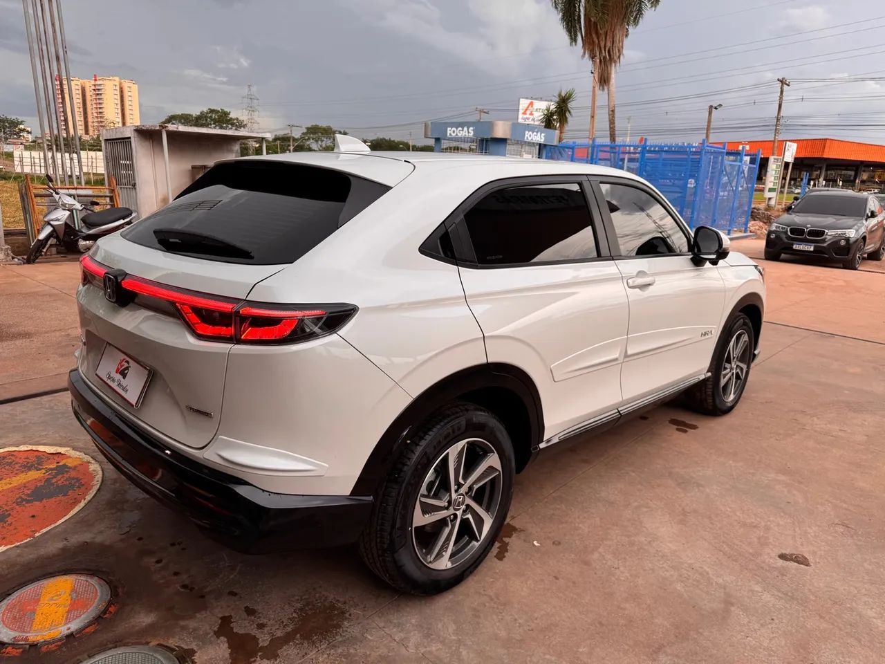 HR-V TOURING 1.5 TURBO FLEX AUT 2024 - Foto 2