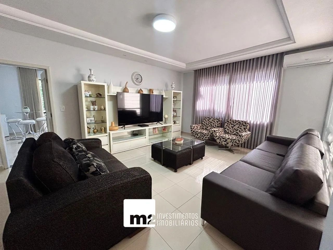 Sobrado no Residencial Granville com 4 quartos