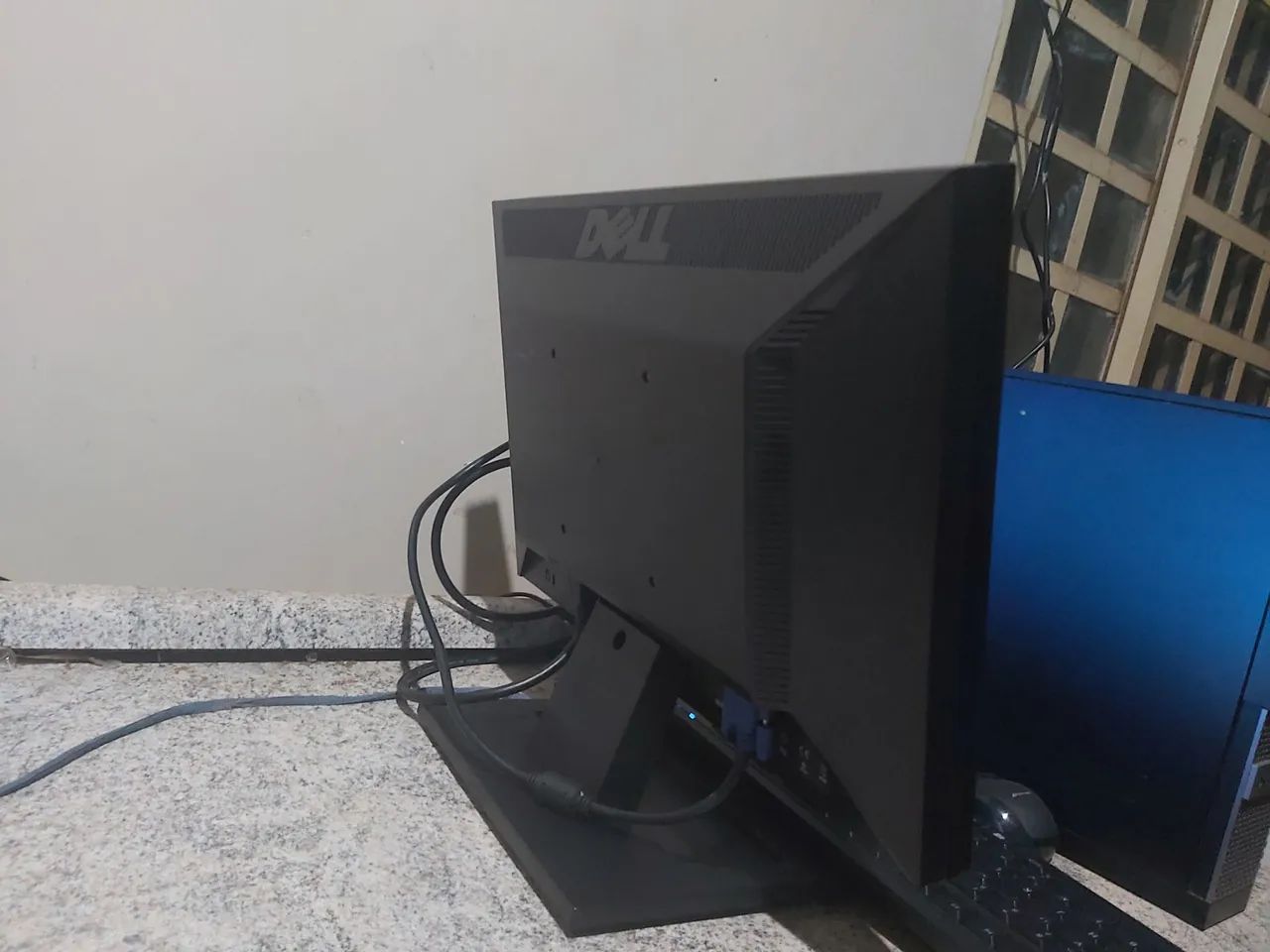 Monitor Dell de 17p .. - Foto 2