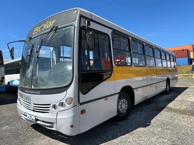 Ônibus urbano Mercedes 