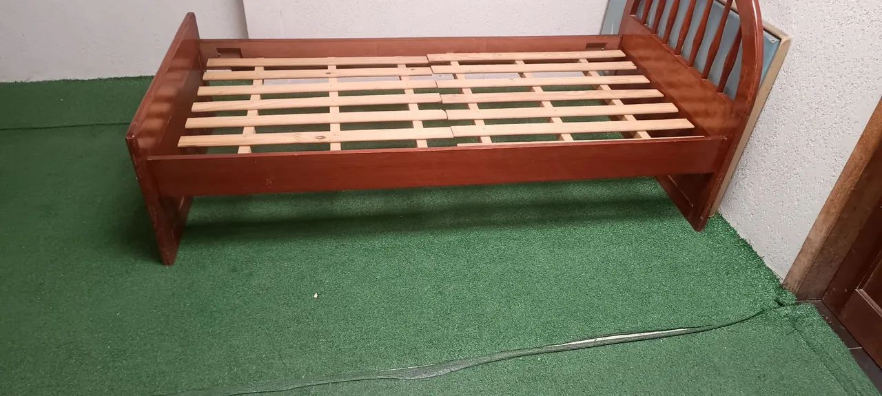 Cama de madeira de mostruário ----- entrego - Foto 5