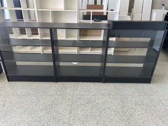 Balcão caixa vitrine + Balcão vitrine MDF 255 cm 