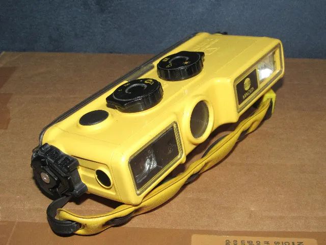 fotografica analogica Minolta Weathermatic A - Foto 6