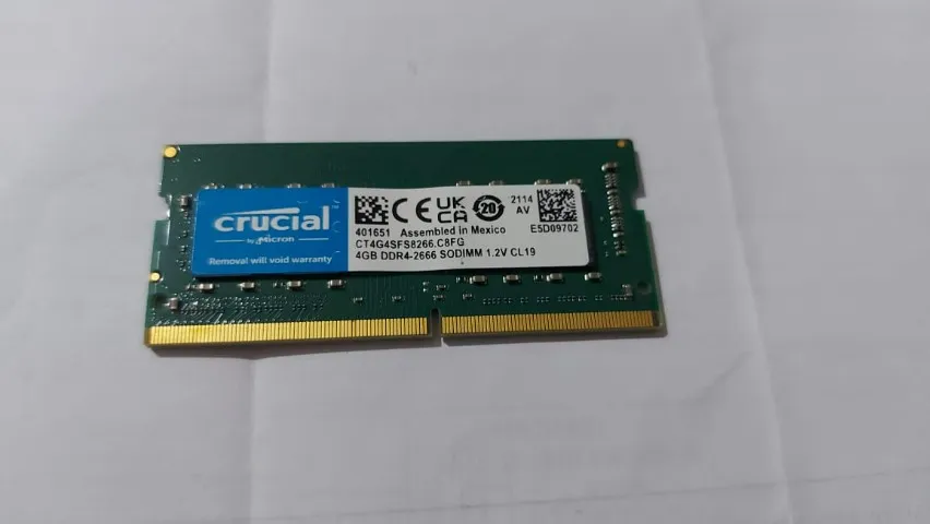 Memória RAM Crucial DDR4