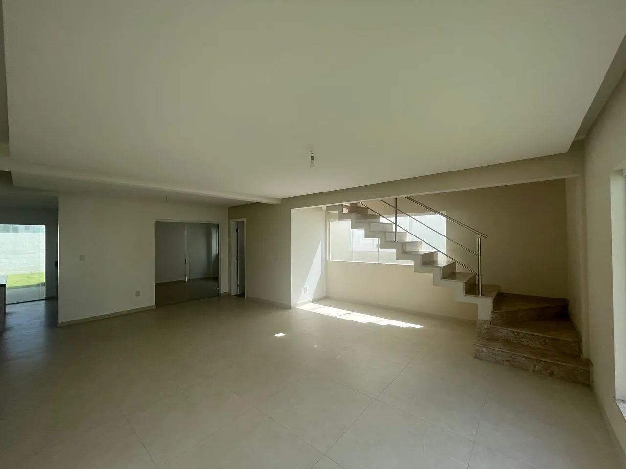 Casa de condomínio para venda com 4 quartos - Estrada da Cascalheira - Foto 4