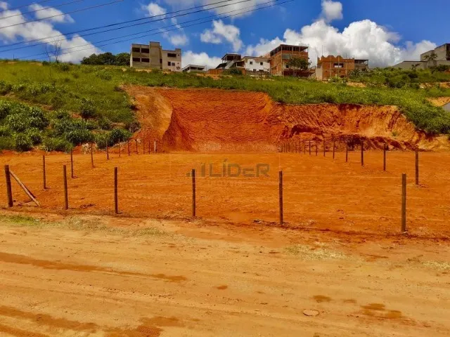 Lote Comercial no Carlos Germano Naumann