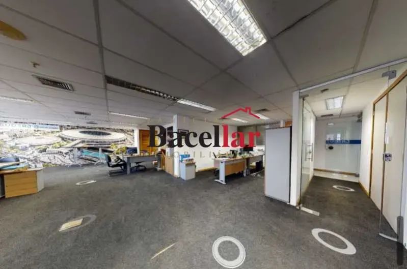 Andar corrido 768m², 8 Salas, Auditório, 2 Copas e 2 garagens - Foto 5