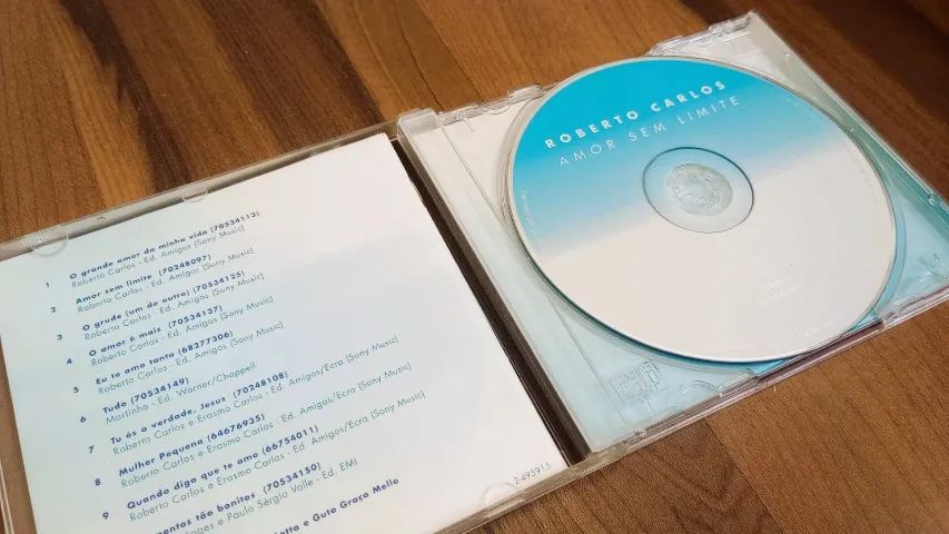 CD Roberto Carlos - Amor sem Limites - Foto 3