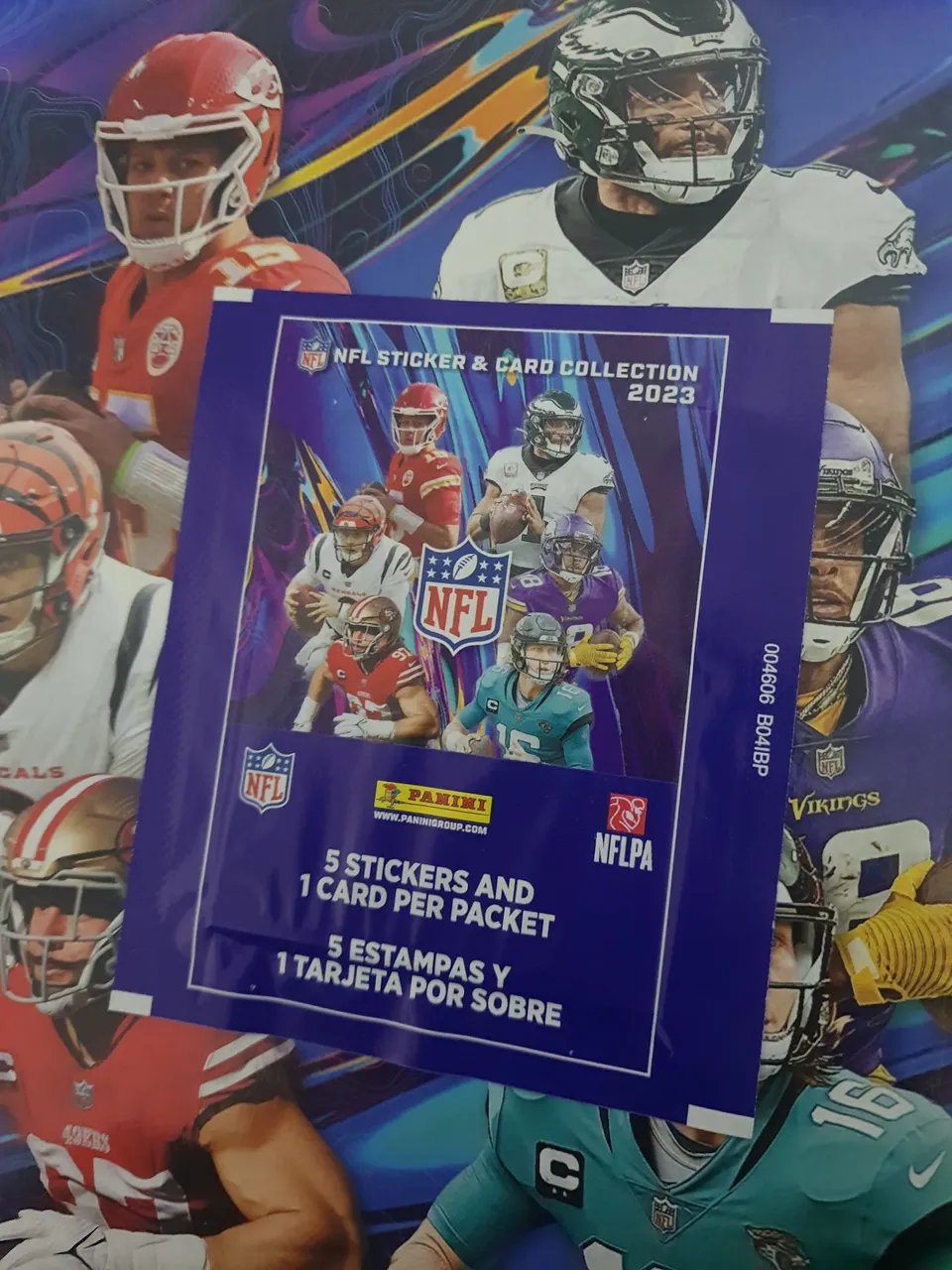 Envelope De Figurinhas NFL Sticker & Card Collection 2023