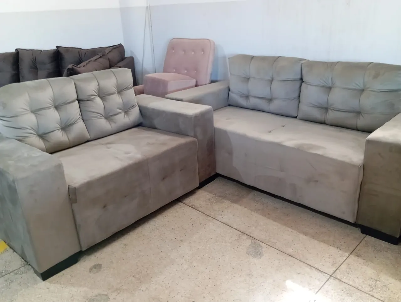 Conjunto de Sofá 2 e 3 Lugares Bege