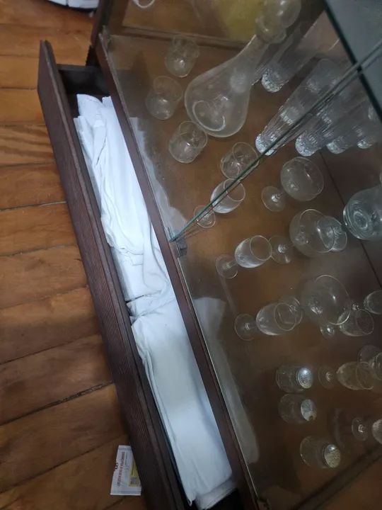 Cristaleira 4 estantes  - Foto 3