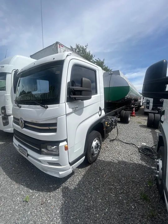 VW 11.180 2022 - Foto 2