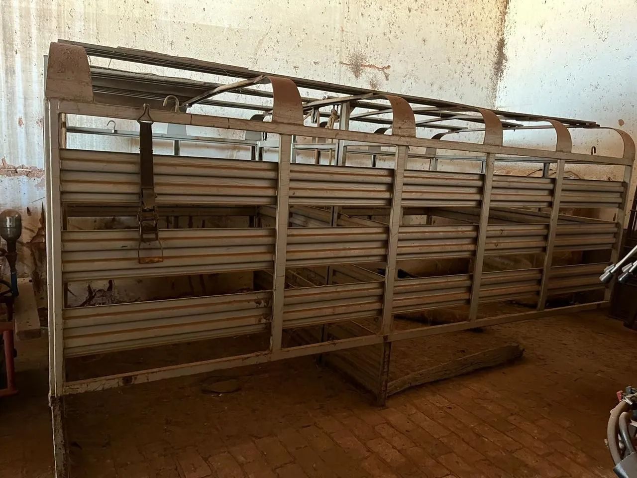 SOBRE GAIOLA BOIADEIRO  - Foto 2