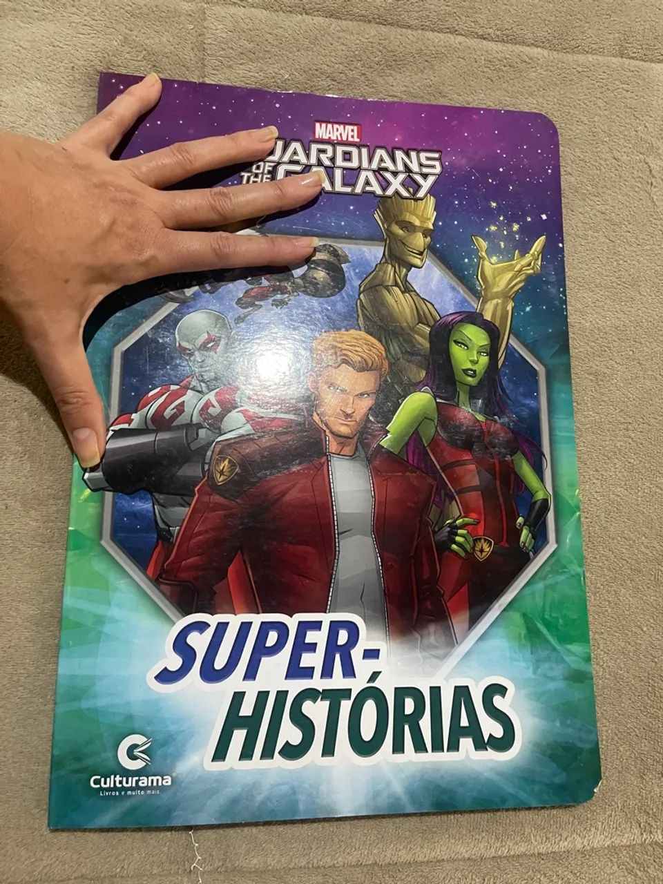 Lindo Livro Guardiões da Galáxia capa e páginas duras Marvel - Foto 3