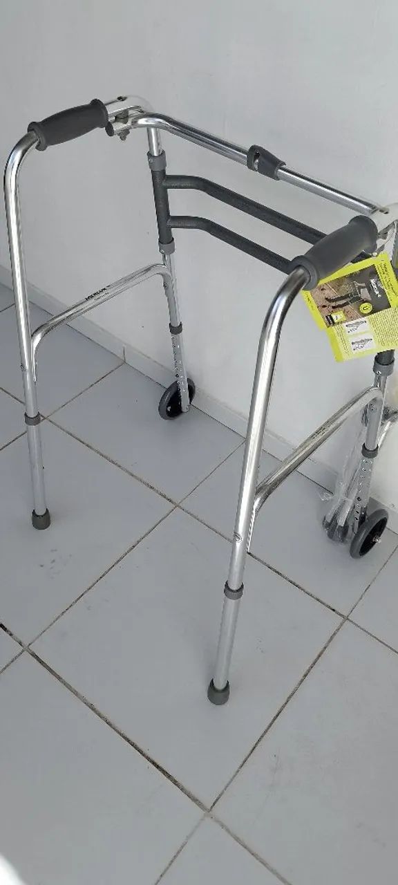 Andador com Rodas  - Foto 3