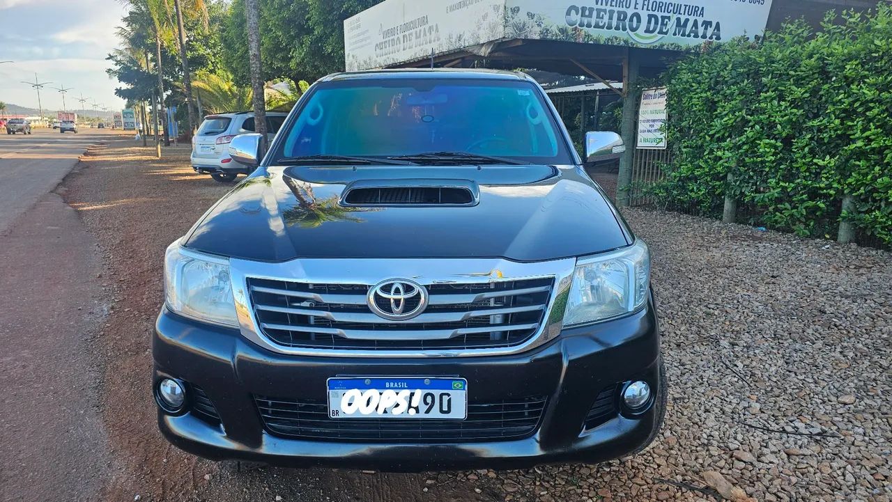 Toyota Hillux 3.0 SRV diesel aut - Foto 2