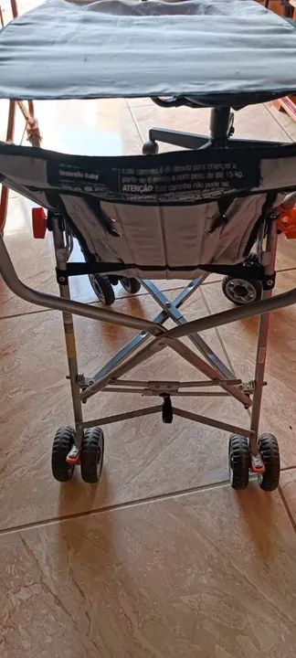 Carrinho de Bebê - Dobrável e Leve - Foto 3