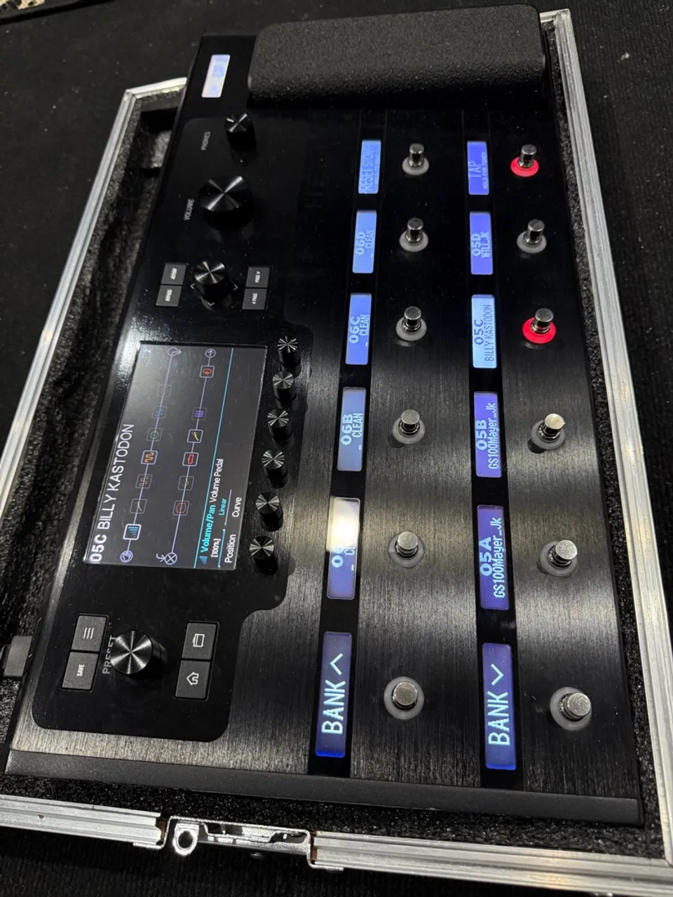 Pedaleira Helix floor line 6 + HardCase novo