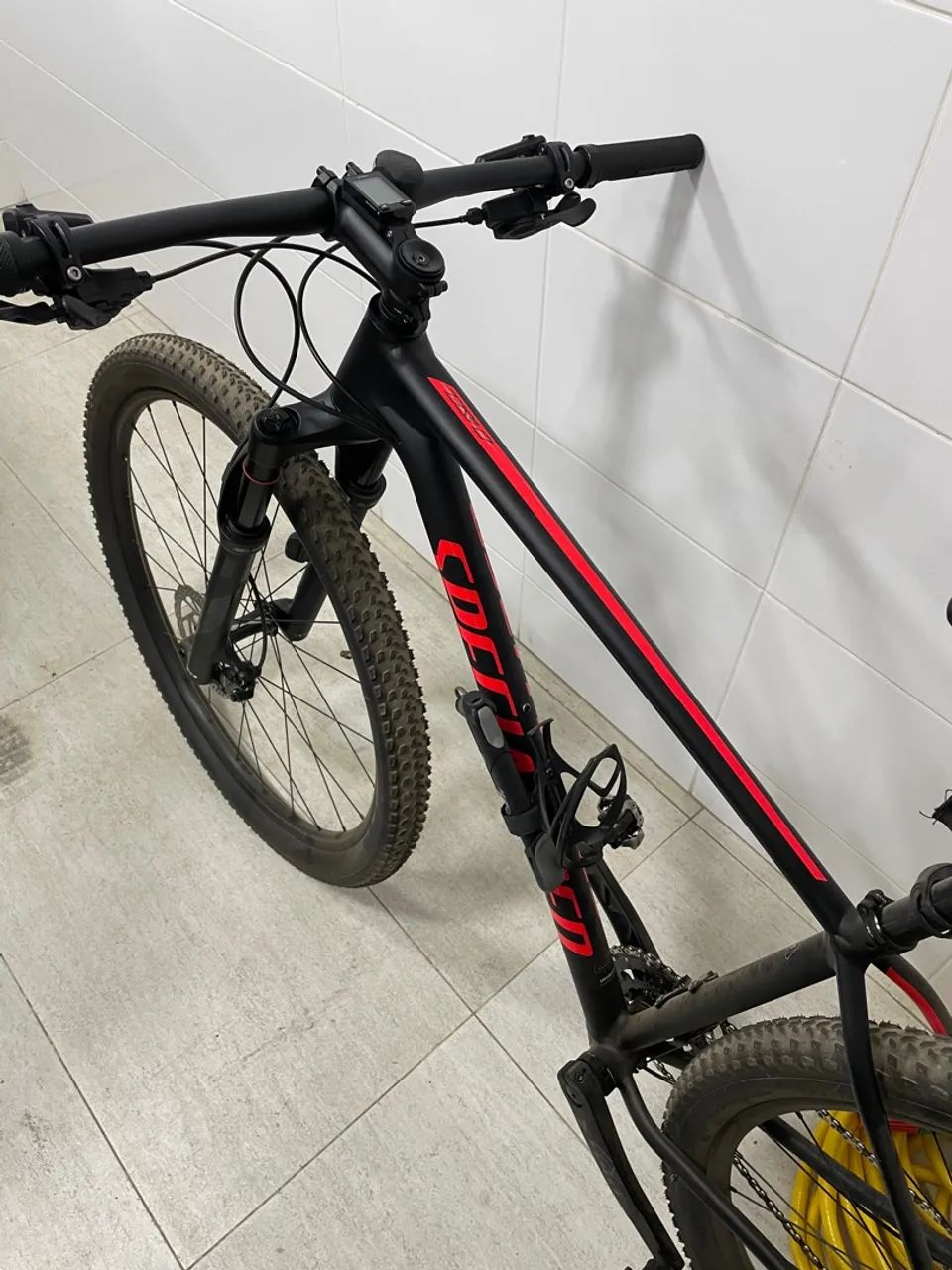 Bicicleta Mountain Bike Specialized - Foto 5