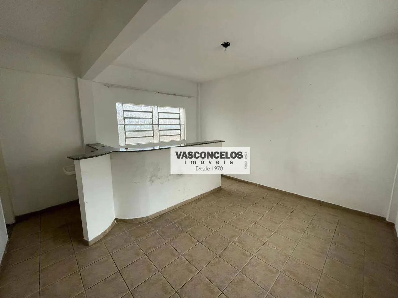 Kitnet com 1 dormitório para alugar, 20 m² por R$ 875,44/mês - Centro - São José dos Campo