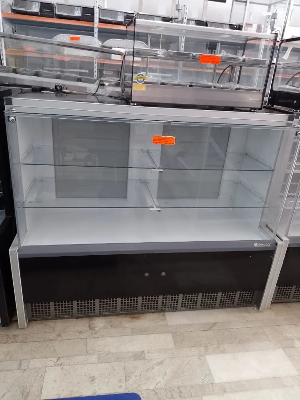 Vitrine neutra aurora 1.40M Gelopar USADA