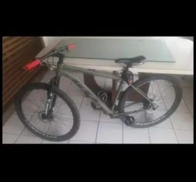 Bicicleta Mountain Bike Aro 29