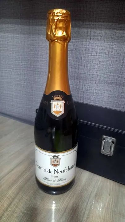 Vinho branco espumante brut França 750ml caixa com acessórios - Foto 3