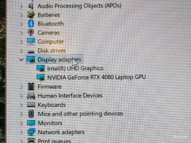 LENOVO LEGION PRO 7 16IRX8H, 64GB, 2TB, RTX 4080, I9-13900X - Foto 5