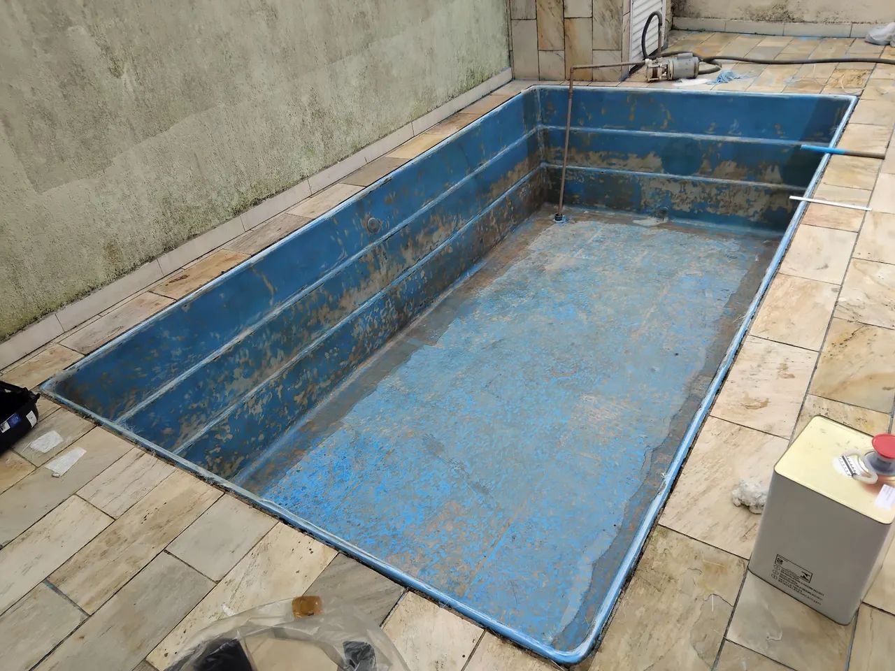 Piscina pintura e reparos - Foto 2