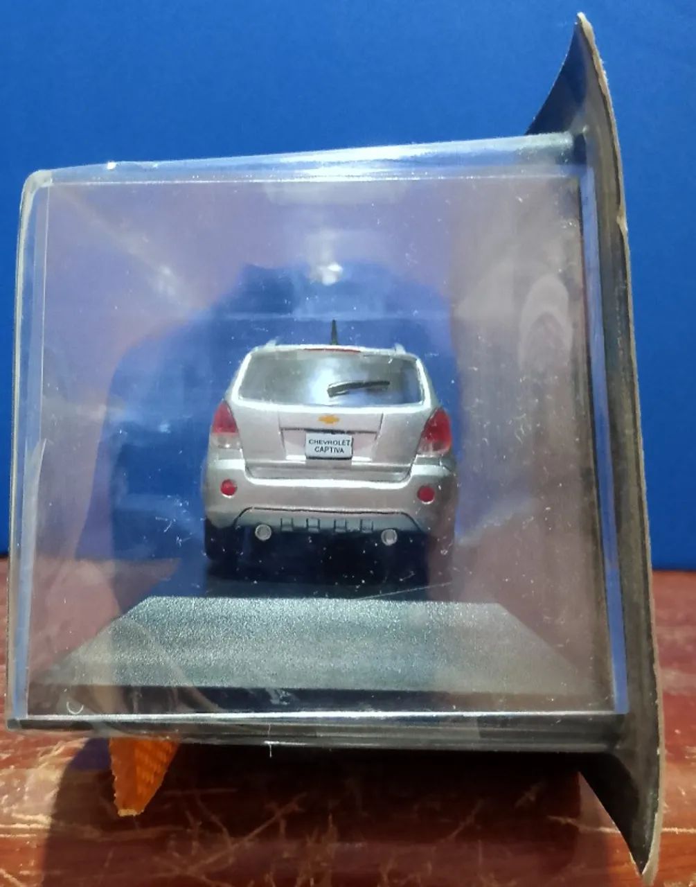 Miniatura 1/43 Chevrolet Captiva (2008) - Foto 2