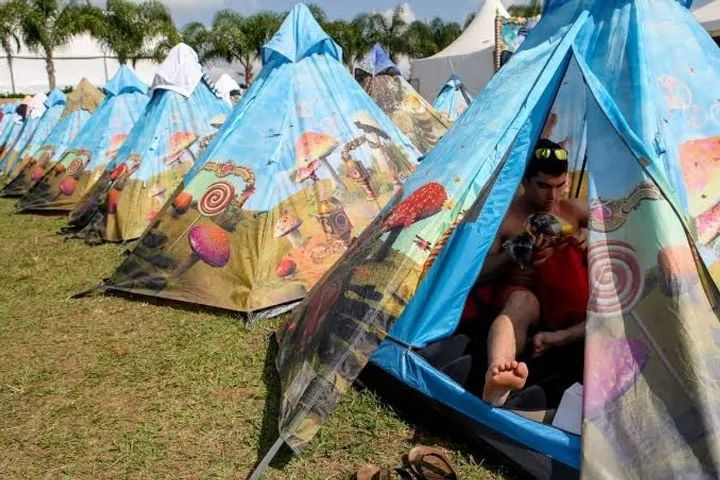 Barraca Tomorrowland 2015 (1ª ediçao) 2 pessoas