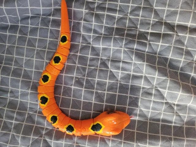 Cobra Robo Alive