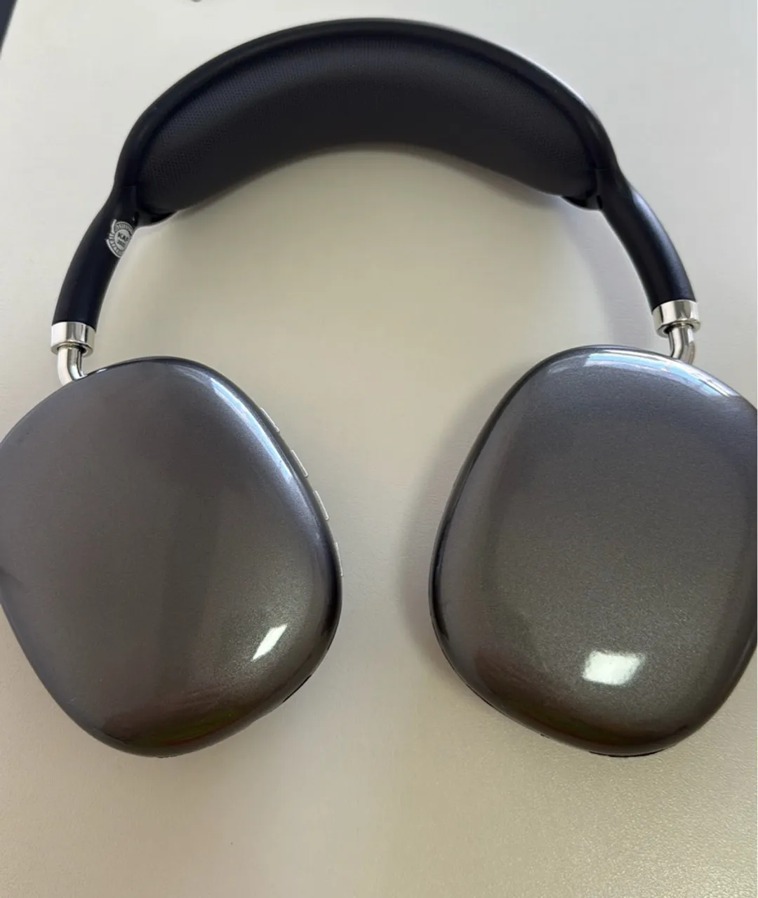 Fone de ouvido P9 R$49,00