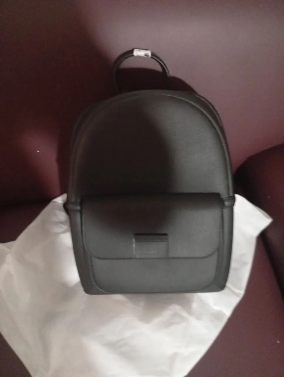 Mochila preta moderna e elegante - Foto 2