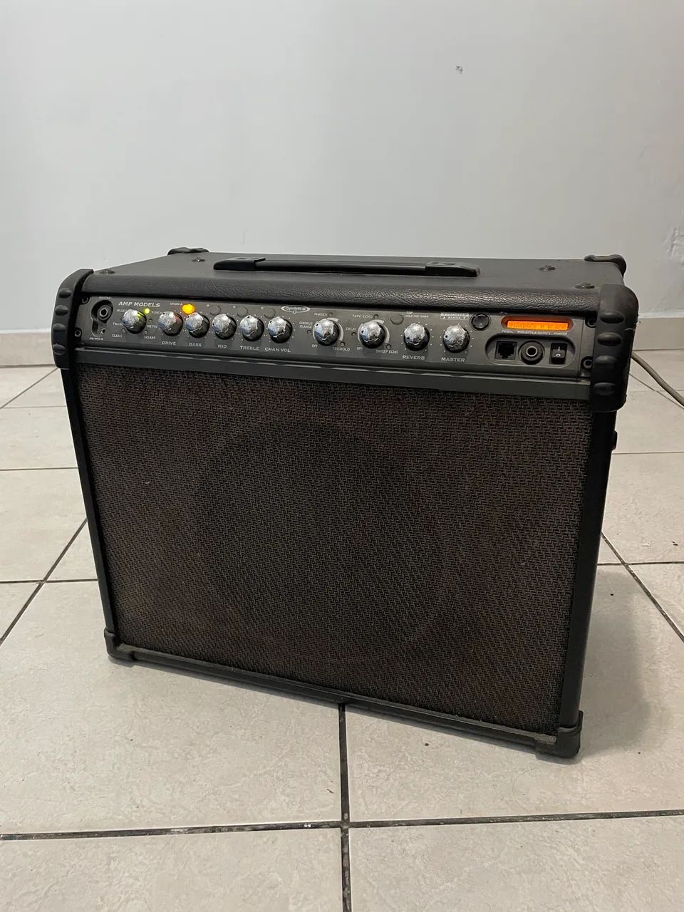 Amplificador de Guitarra Line 6 Spyder III - 75W (127V) - Foto 2