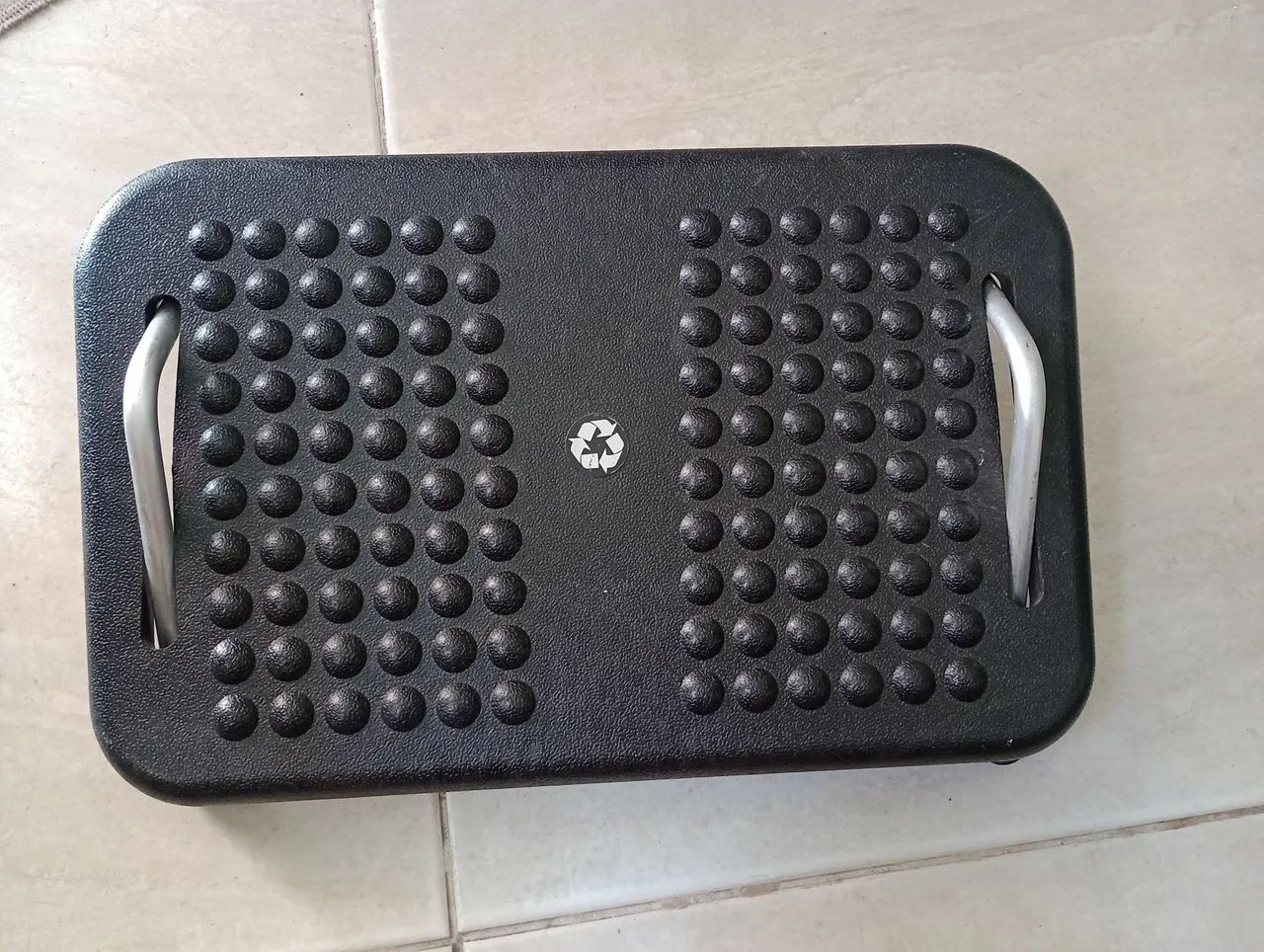 Apoio para pés - ergonômico e confortável - Foto 2