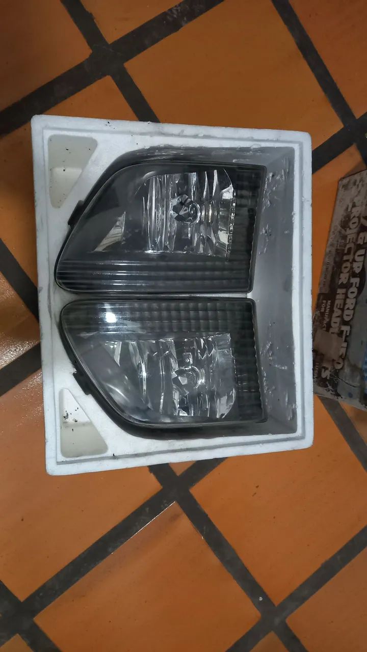 Farol Ford F-150 Racing - Foto 10