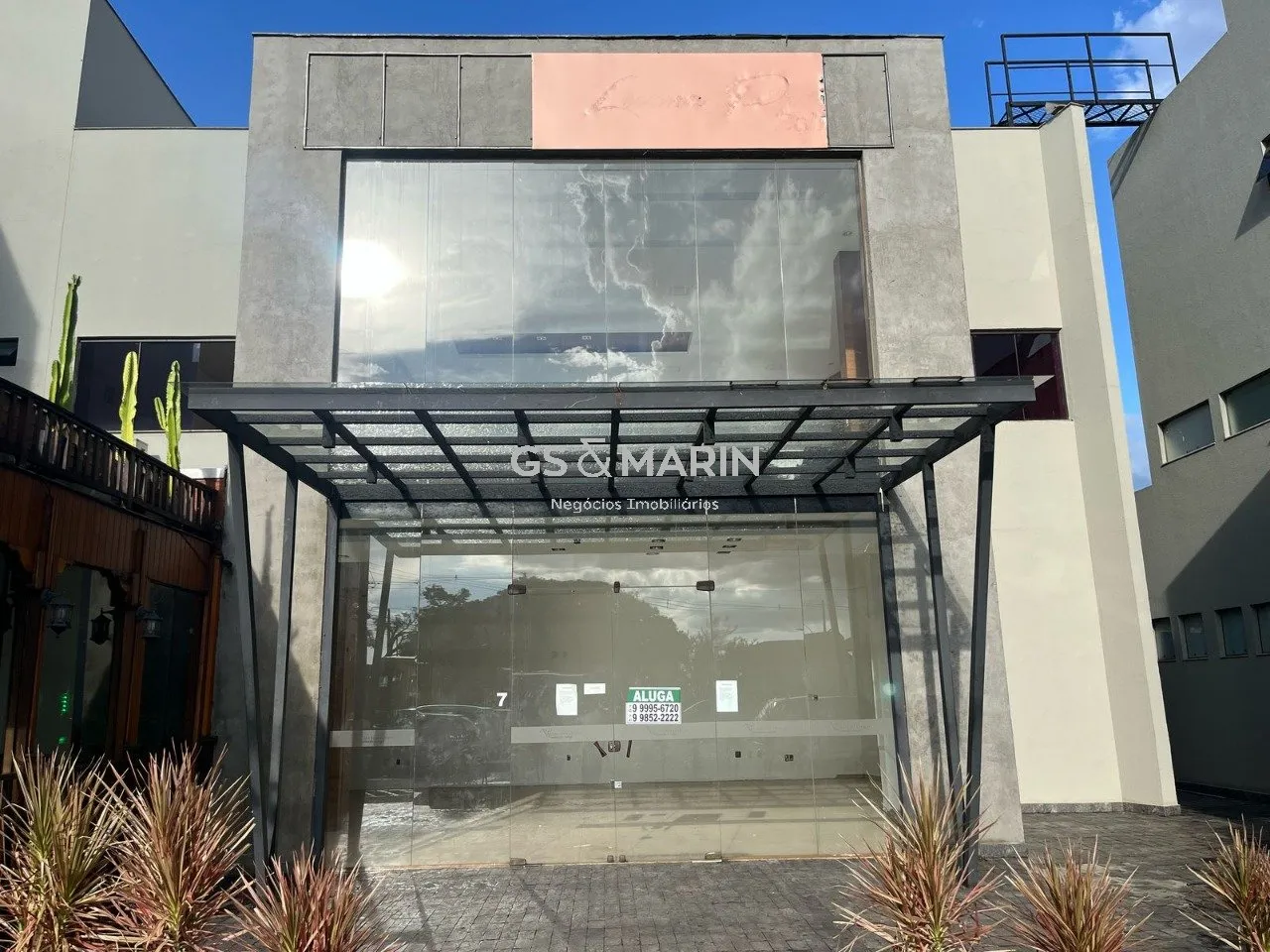 Sala Comercial com 200 m² para locação no Araucária Boulevard, Av. Maringá, Londrina
