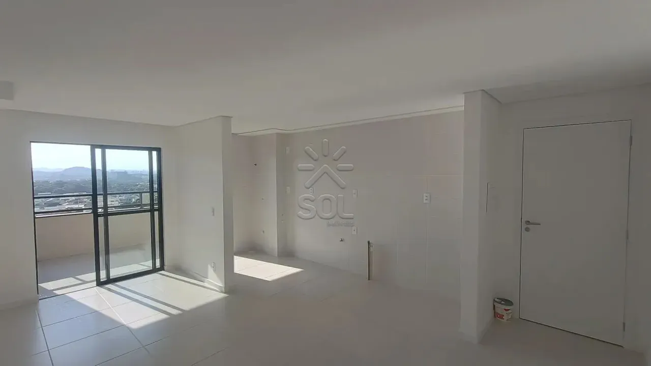 Apartamento novo para venda ou locação no Skyline em Penha, a poucos metros do mar.