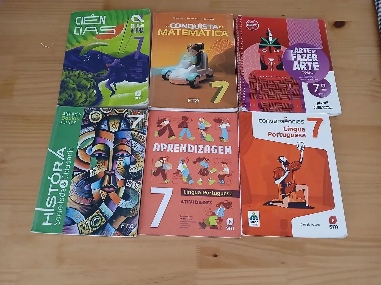 Livros Didáticos 7° Ano - Diversas Matérias