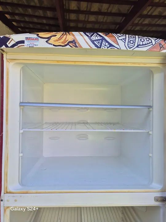 Geladeira duplex Continental 560 litros  - Foto 4